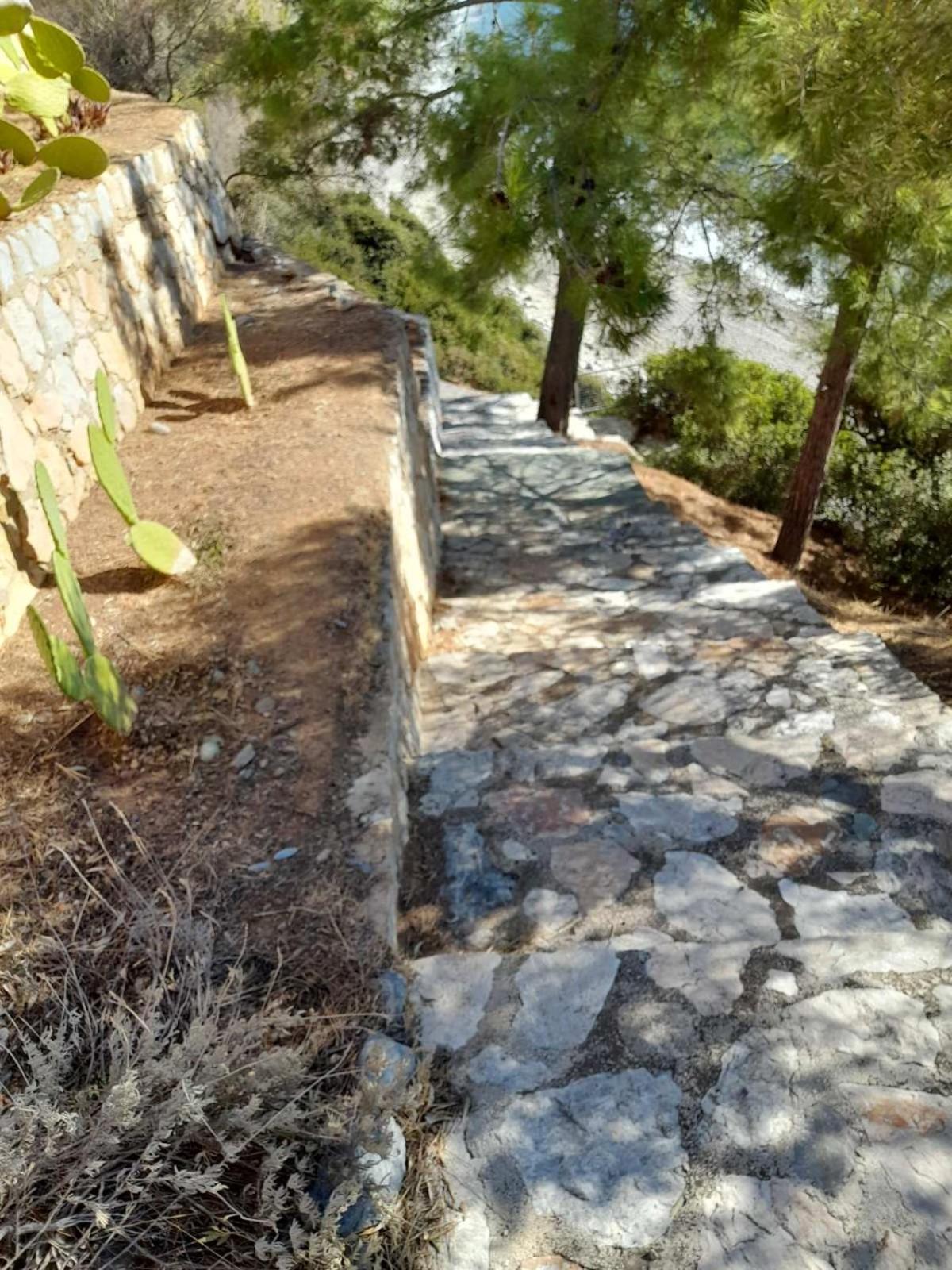 Δωμάτια Κόκκινος Πύργος Plomari Exterior photo